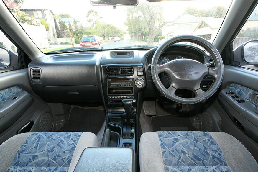Wa 2001 Nissan Pathfinder St 4x4 Just Commodores