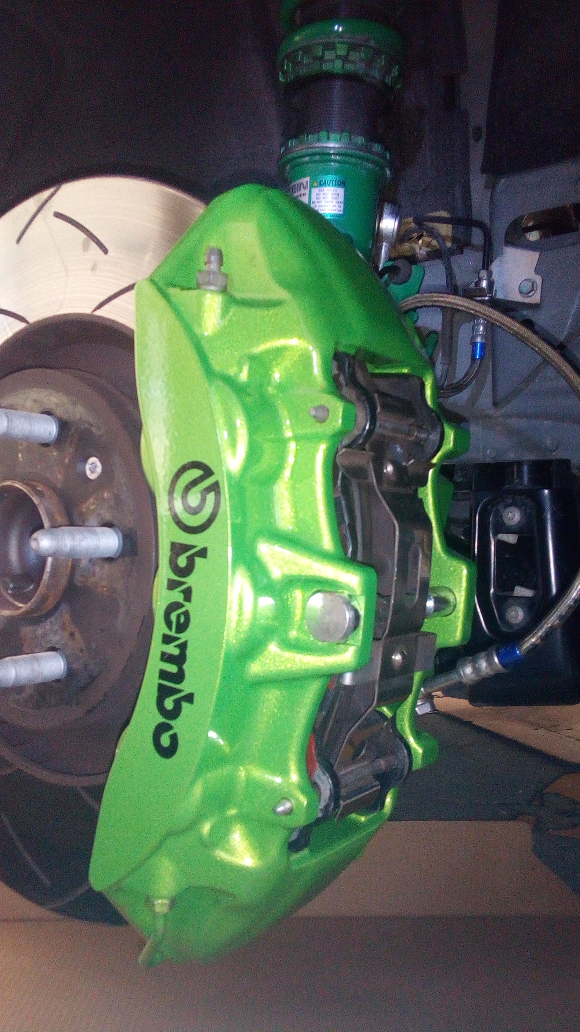 Green 6 pot Brembo Brakes DBA 370mm rotors and Tein coilover(2).jpg
